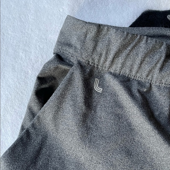 Lolë capri joggers - Picture 2 of 7